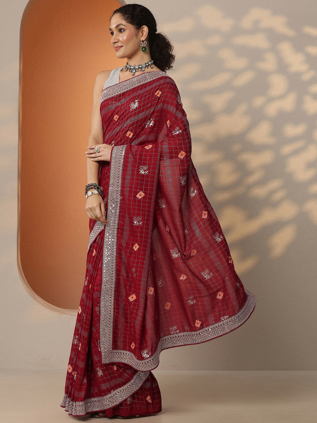  Red Printed Silk Blend Saree With Unstitched Blouse Piece 