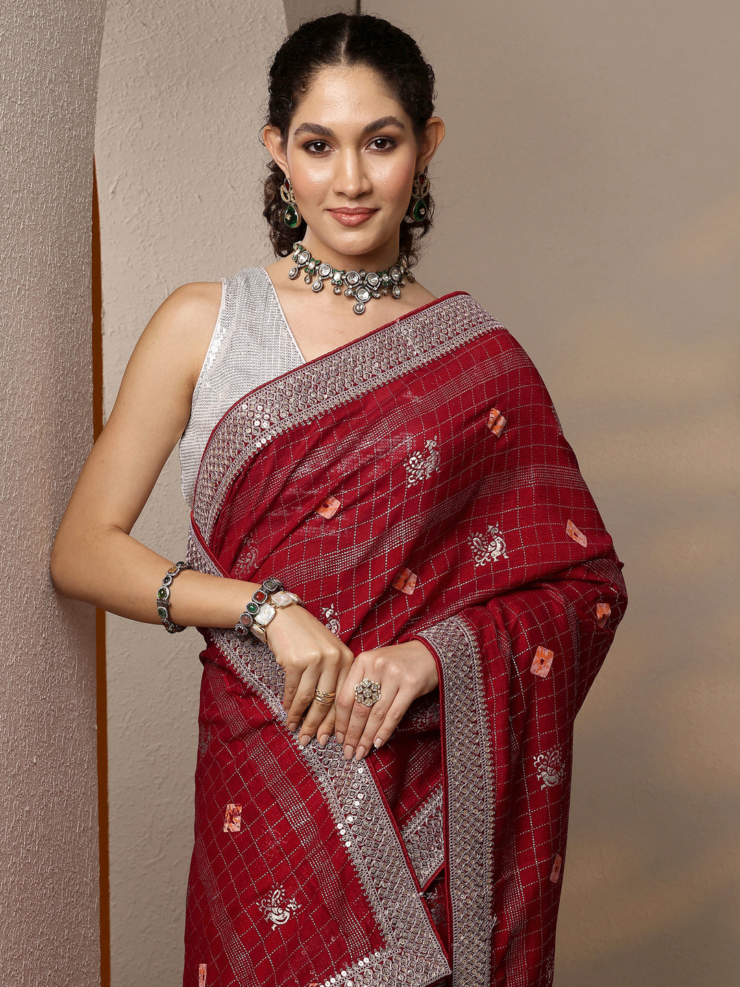  Red Printed Silk Blend Saree With Unstitched Blouse Piece 