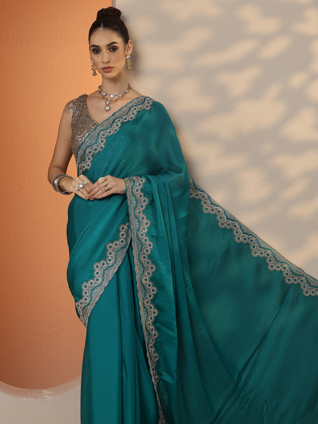  Green Solid Chiffon Saree With Unstitched Blouse Piece 