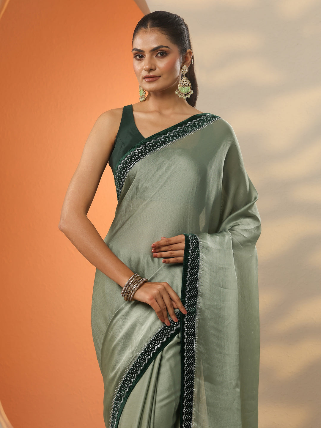  Green Solid Chiffon Saree With Unstitched Blouse Piece 