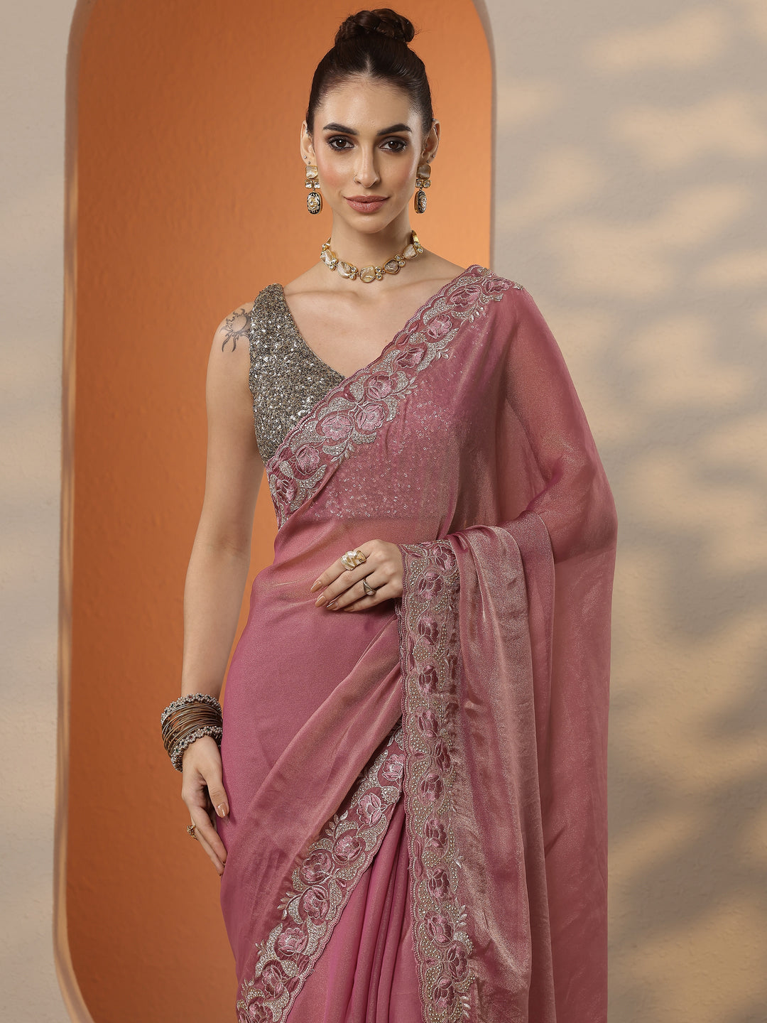  Pink Solid Organza Saree With Unstitched Blouse Piece 