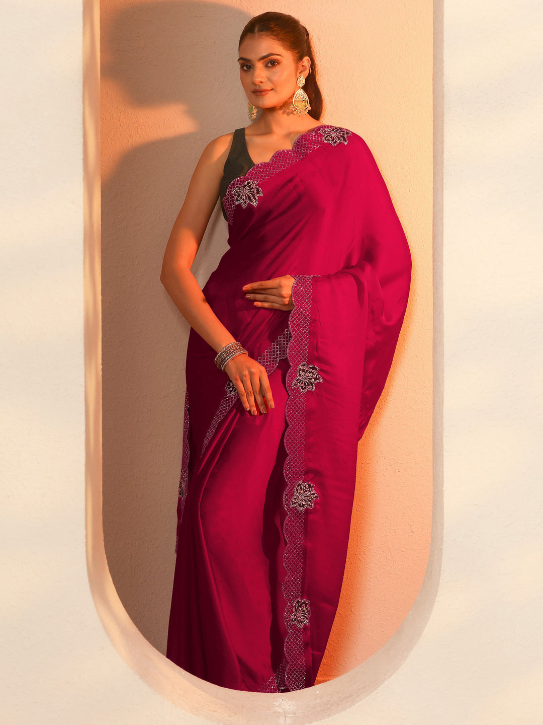  Red Solid Chiffon Saree With Unstitched Blouse Piece 