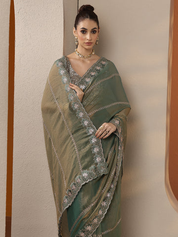 Green Embellished Organza Saree With Unstitched Blouse Piece