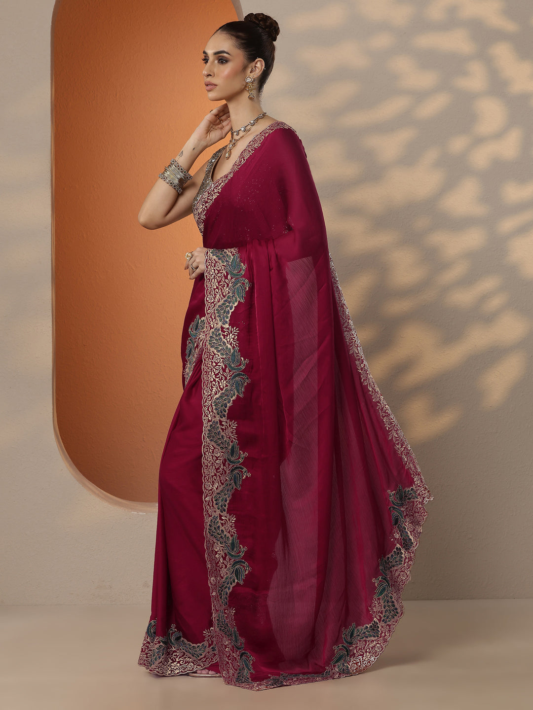 Libas Red Solid Chiffon Saree With Unstitched Blouse Piece