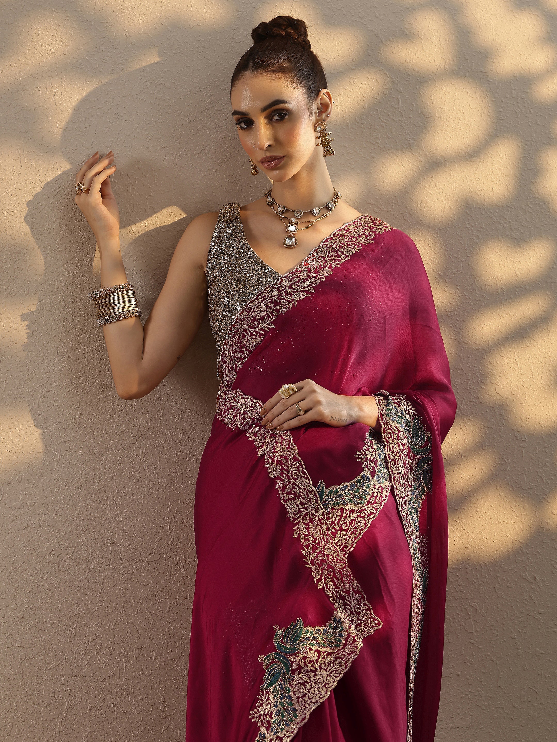 Red Solid Chiffon Saree With Unstitched Blouse Piece-image-44