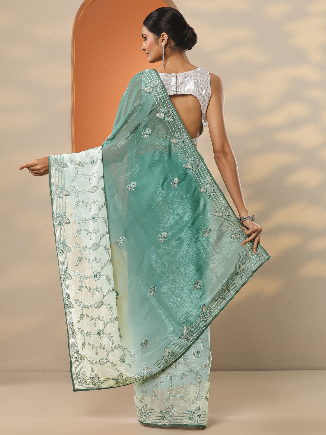  Green Embellished Organza Saree With Unstitched Blouse Piece 