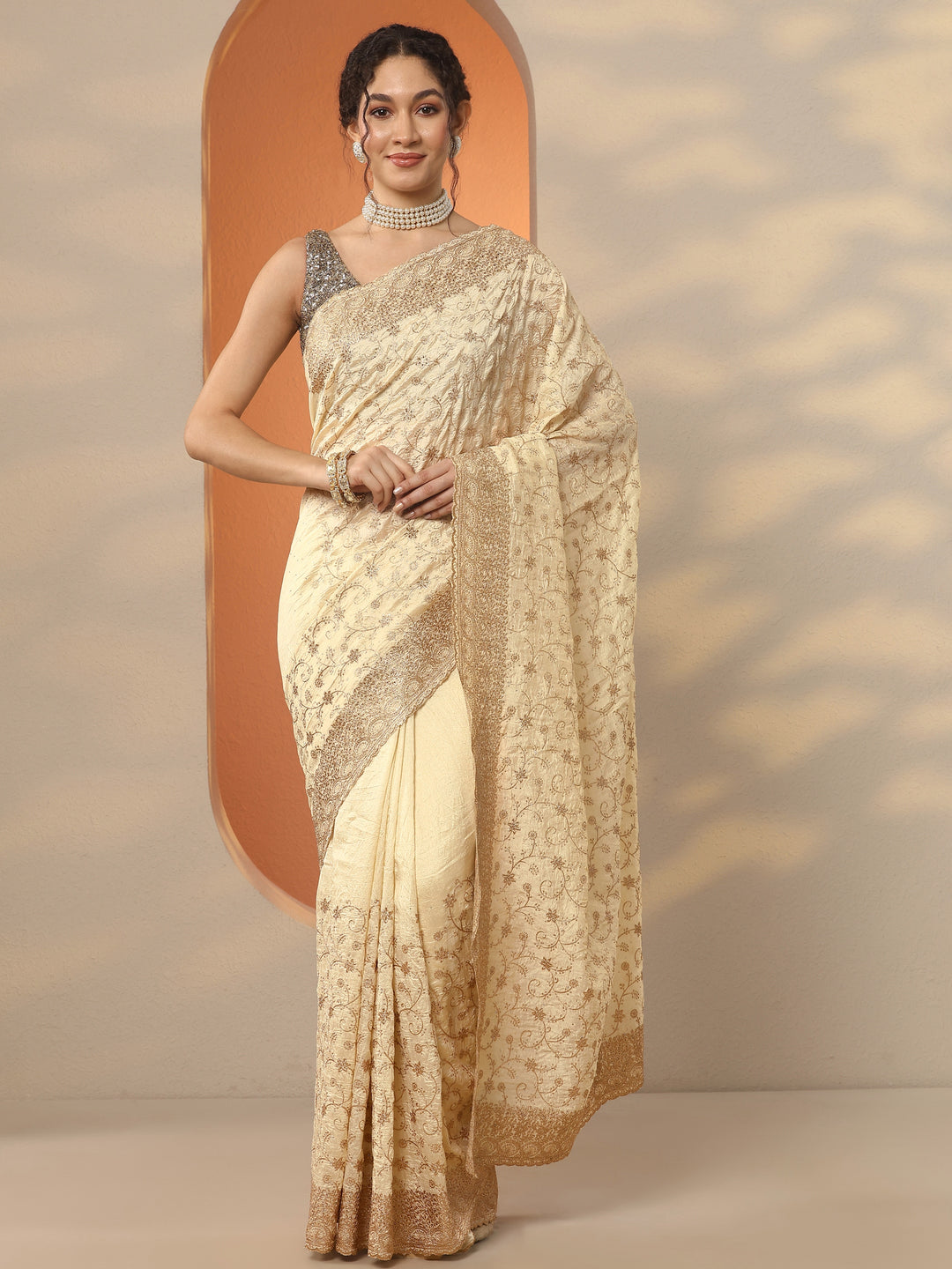  Gold Embellished Silk Blend Saree With Unstitched Blouse Piece 
