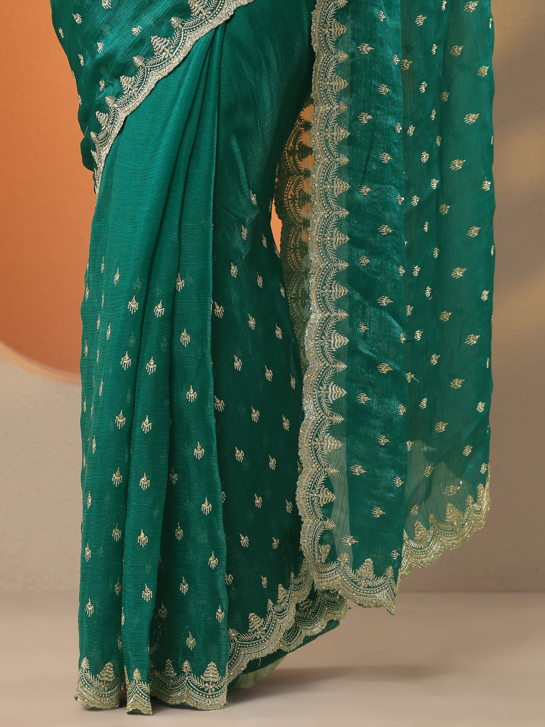  Green Embroidered Organza Saree With Unstitched Blouse Piece 