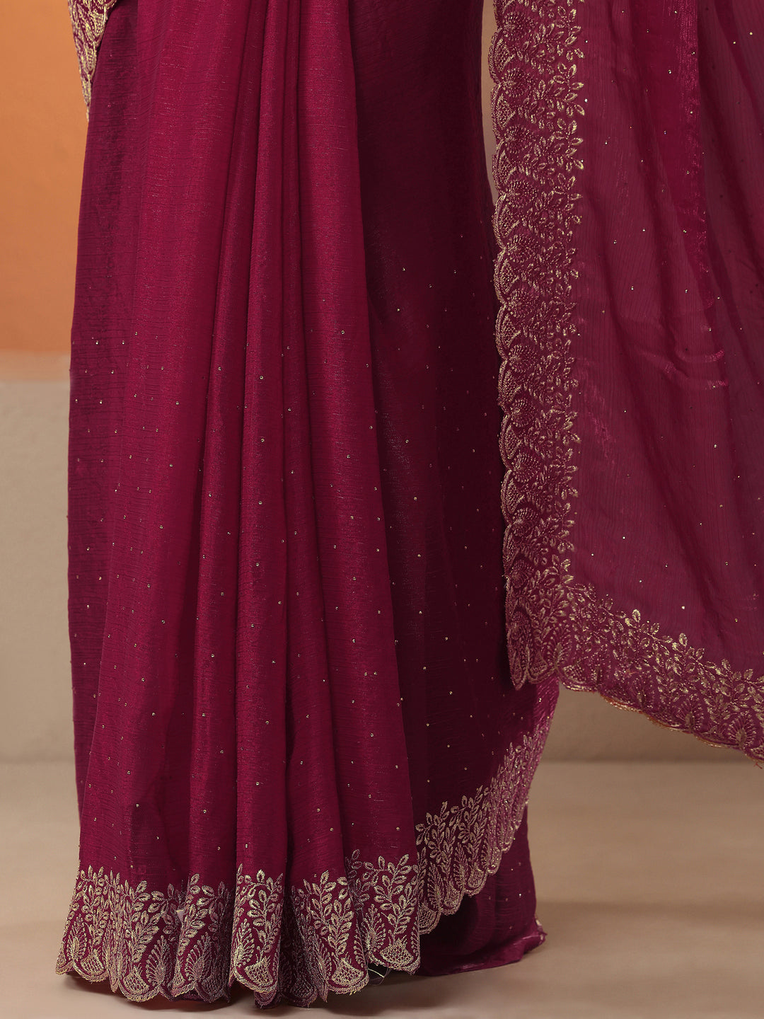  Red Embellished Organza Saree With Unstitched Blouse Piece 