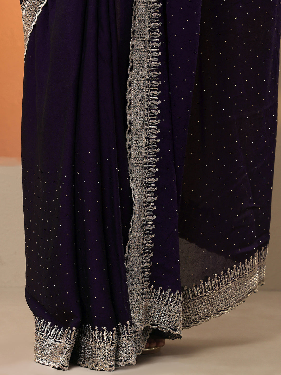  Burgundy Embellished Organza Saree With Unstitched Blouse Piece 