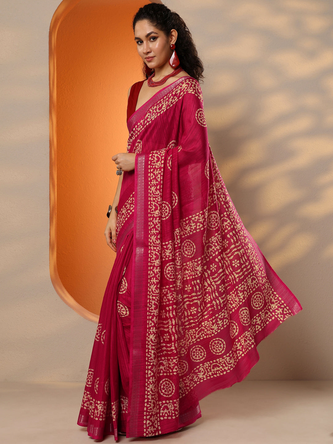  Pink Printed Silk Blend Saree With Unstitched Blouse Piece 