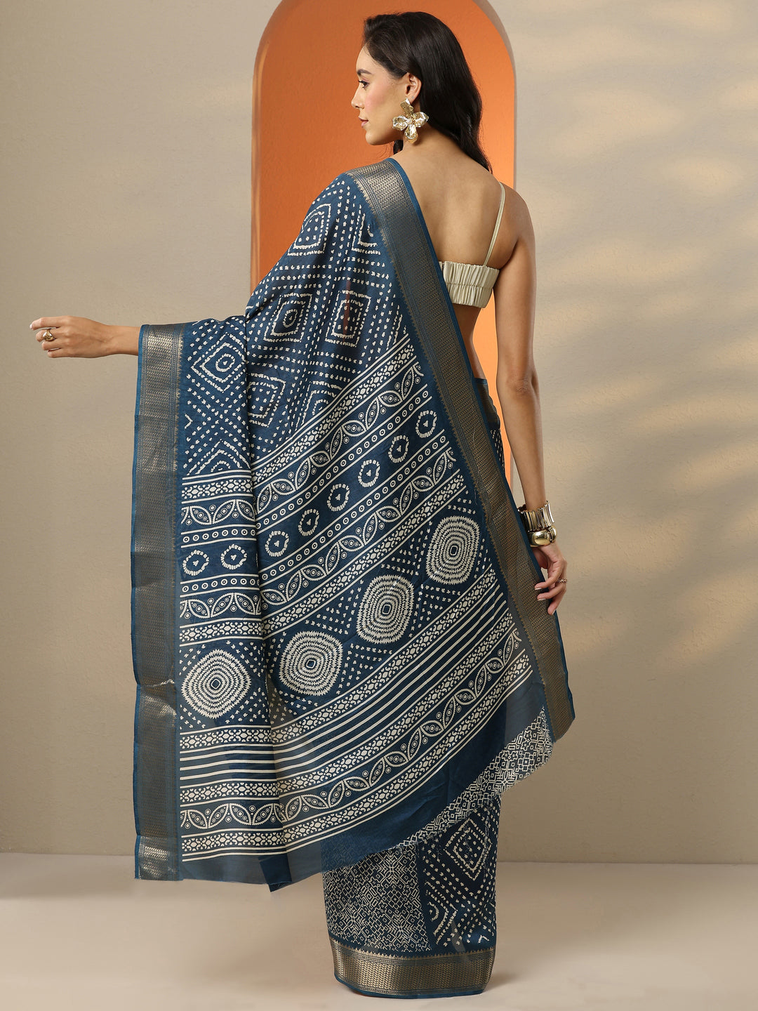  Navy Blue Printed Silk Blend Saree With Unstitched Blouse Piece 