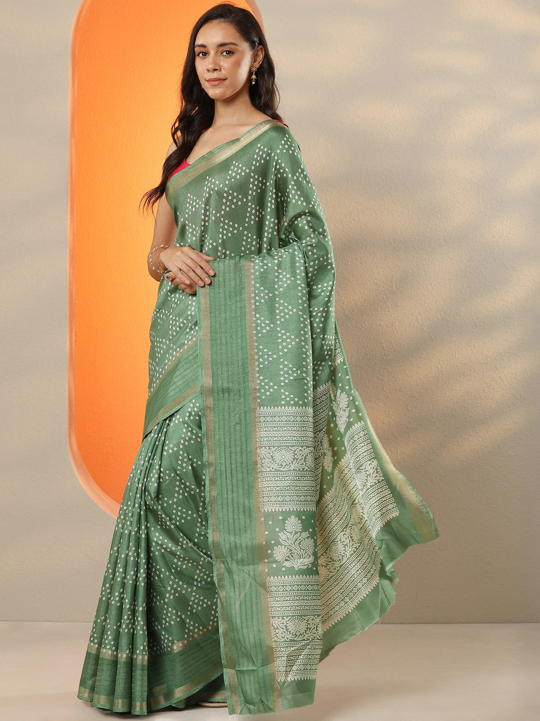  Green Bandhani Printed Silk Blend Saree With Unstitched Blouse Piece 