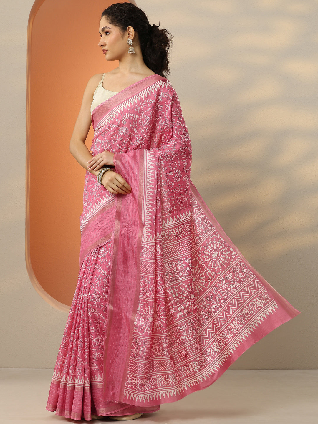  Coral Printed Silk Blend Saree With Unstitched Blouse Picece 