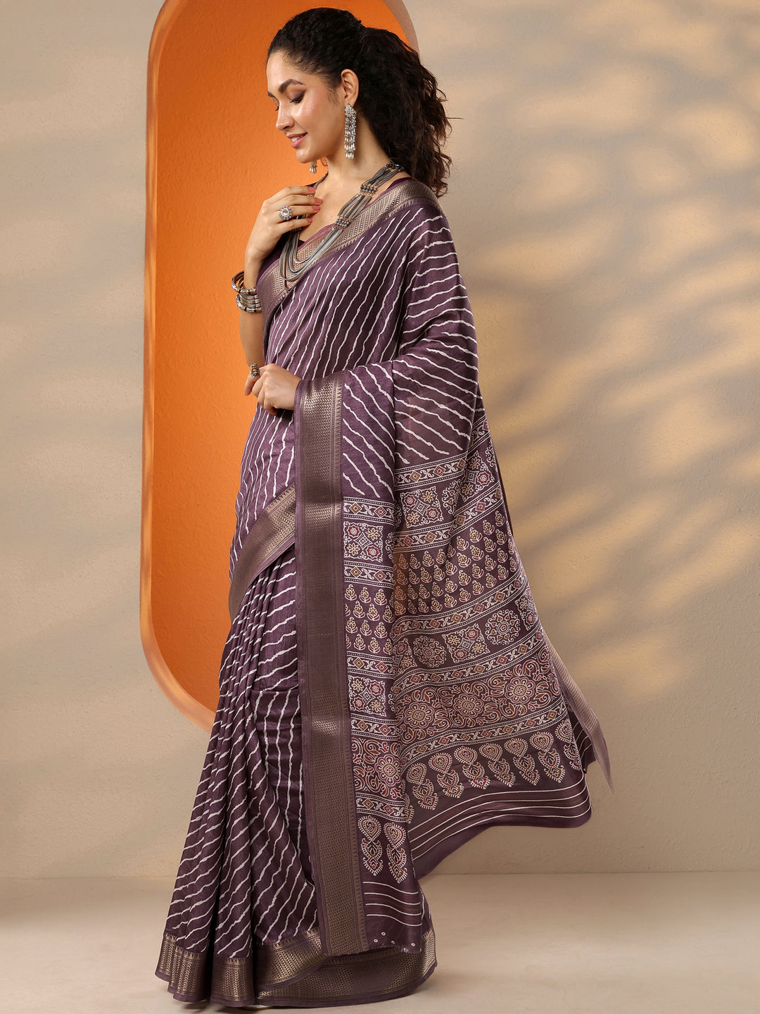  Mauve Leheriya Printed Silk Blend Saree With Unstitched Blouse Piece 