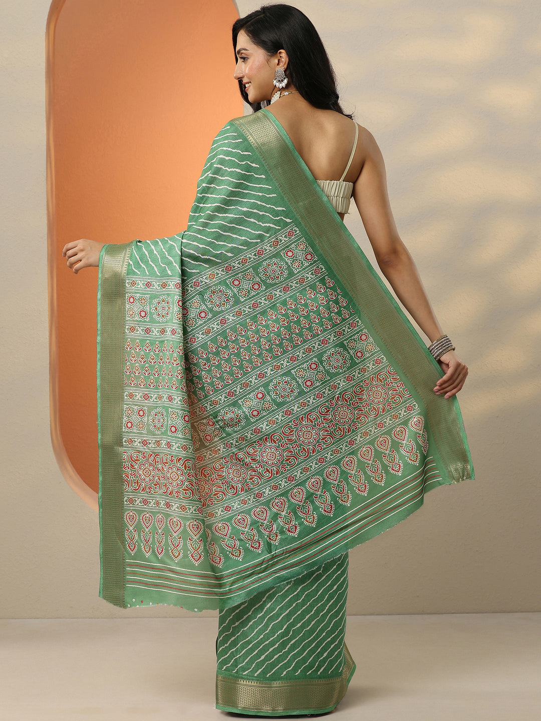  Green Leheriya Printed Silk Blend Saree With Unstitched Blouse Piece 