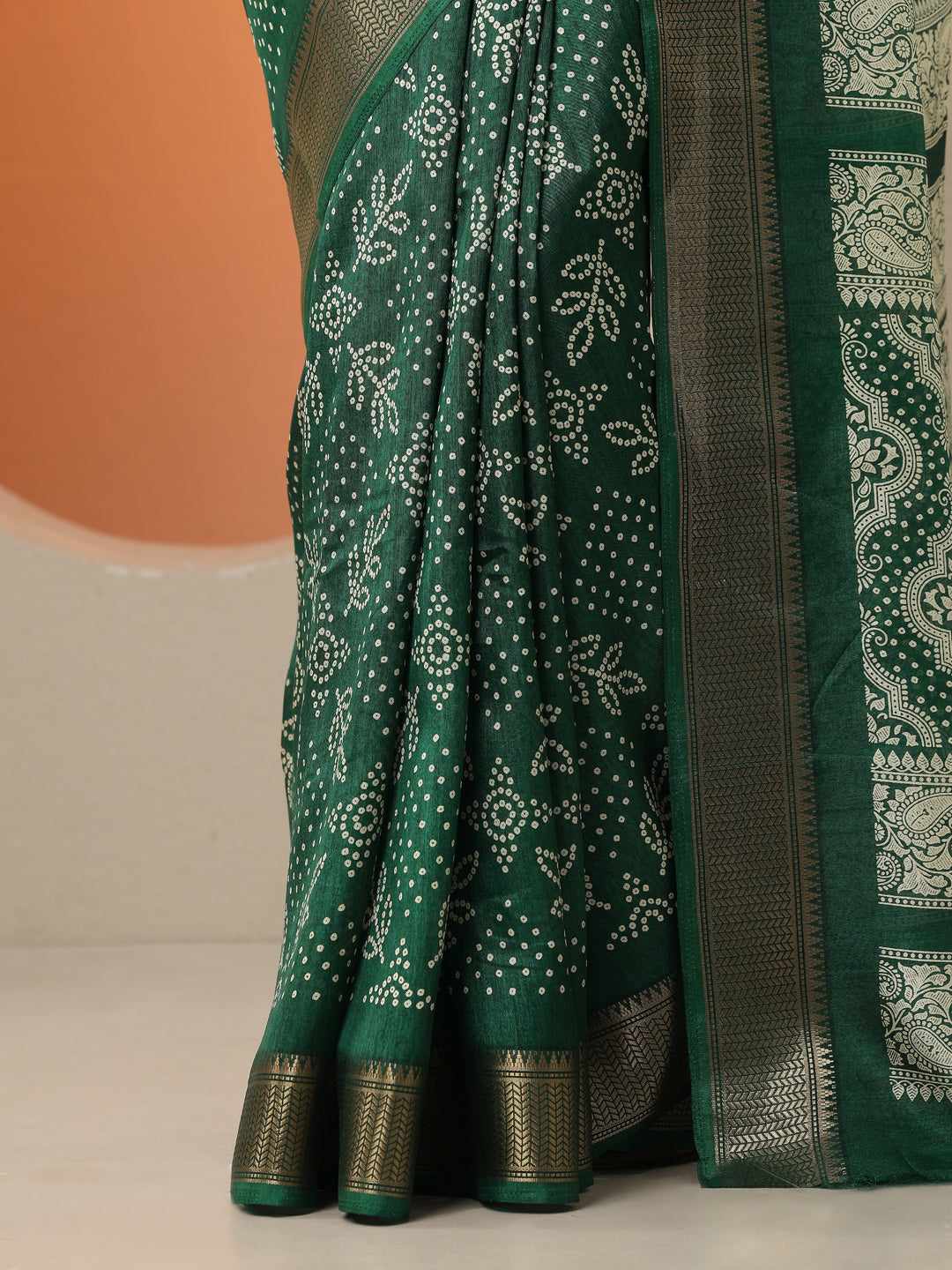  Green Bandhani Printed Silk Blend Saree With Unstitched Blouse Piece 
