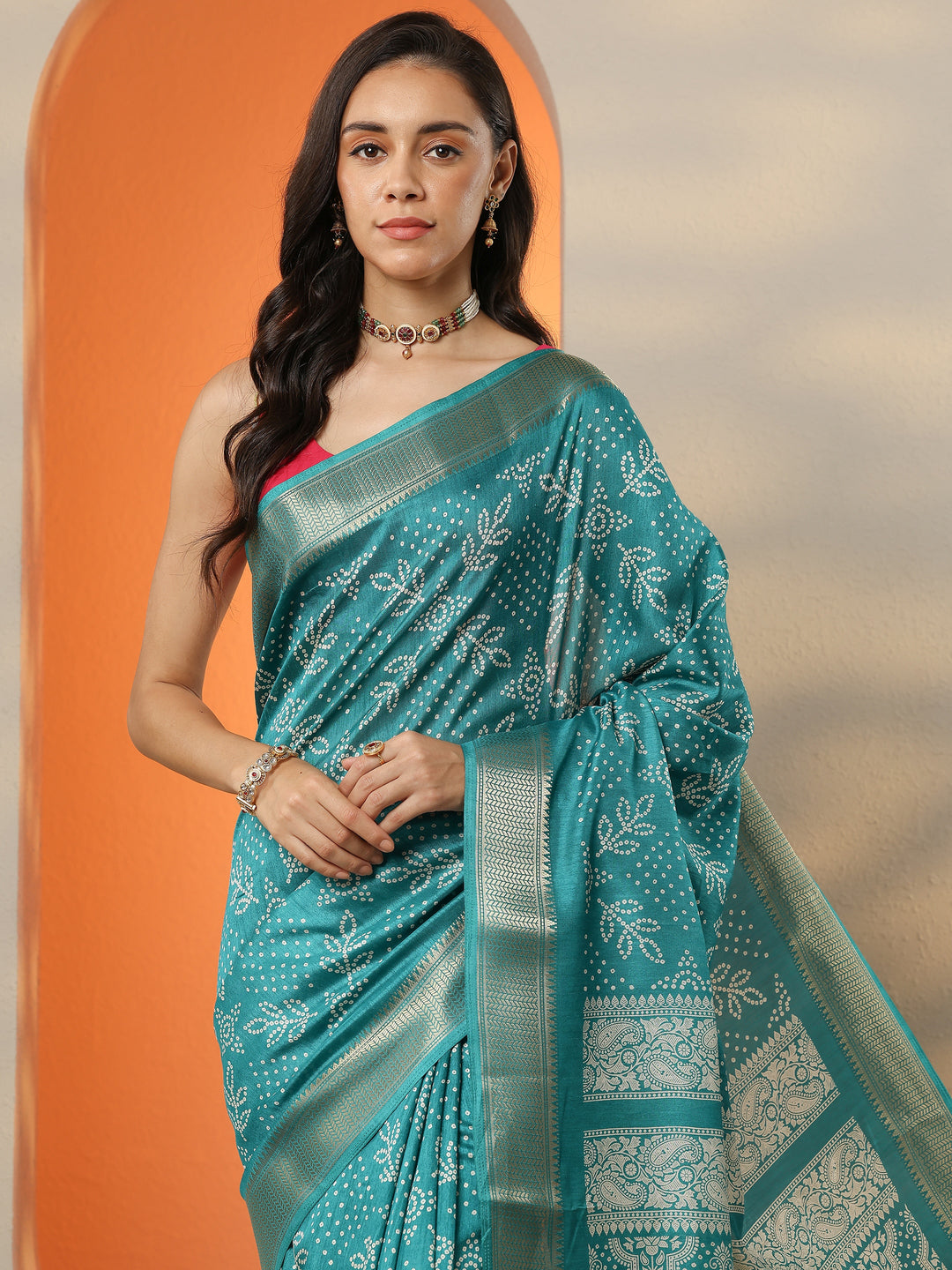  Green Bandhani Printed Silk Blend Saree With Unstitched Blouse Piece 