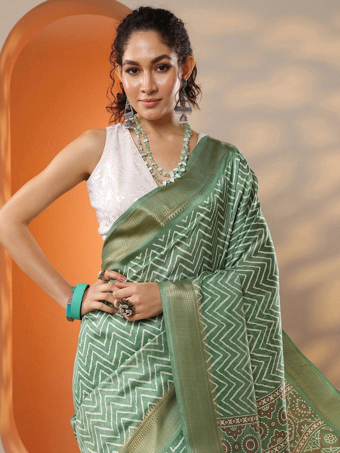  Green Leheriya Printed Silk Blend Saree With Unstitched Blouse Piece 