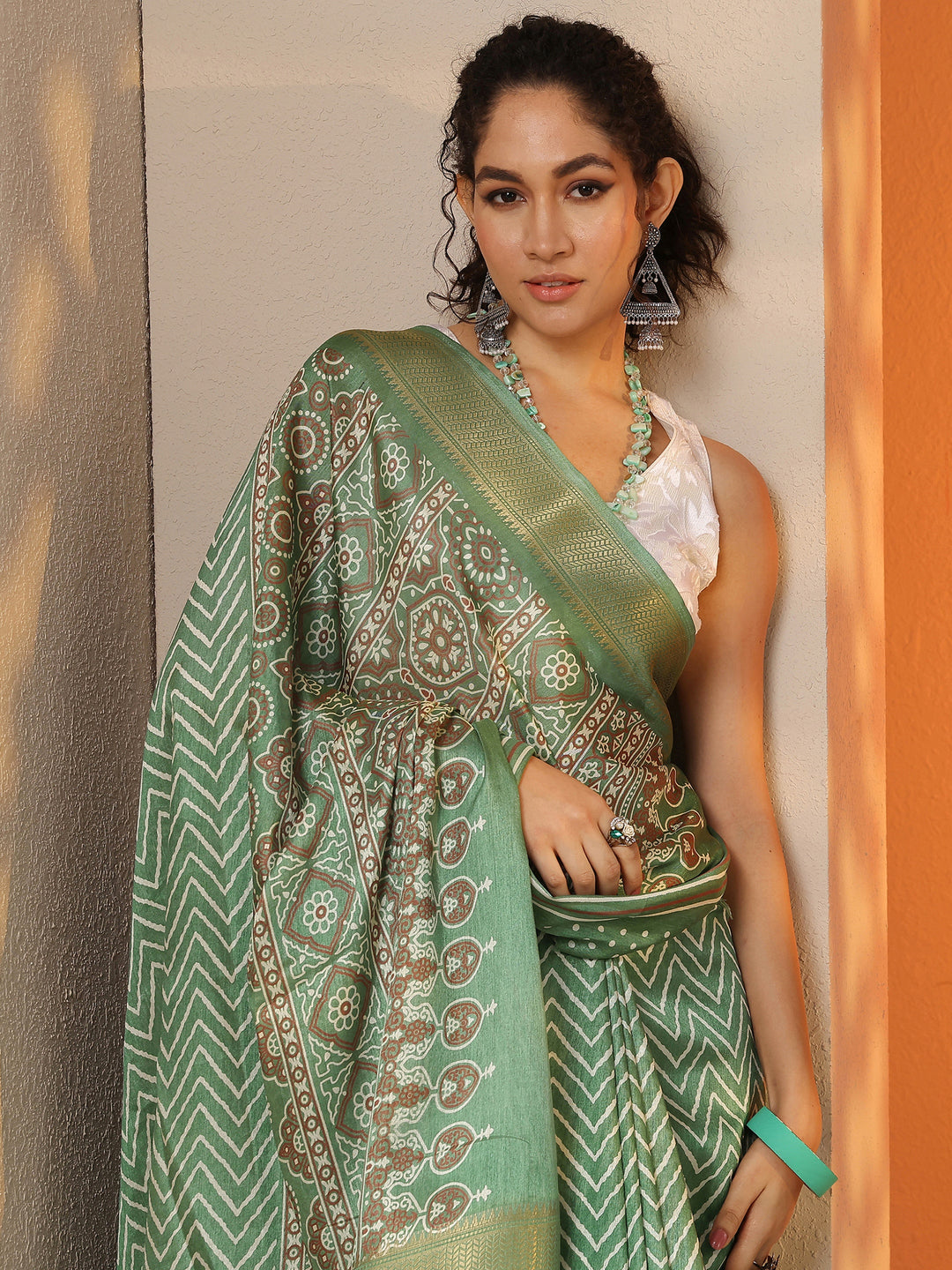  Green Leheriya Printed Silk Blend Saree With Unstitched Blouse Piece 