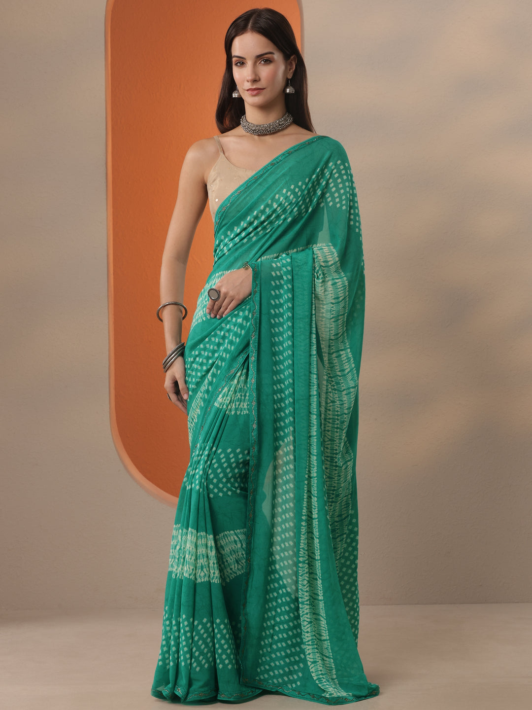  Green Bandhani Printed Georgette Saree With Unstitched Blouse Piece 