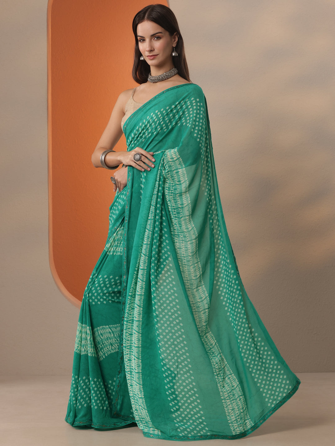 Green Bandhani Printed Georgette Saree With Unstitched Blouse Piece 