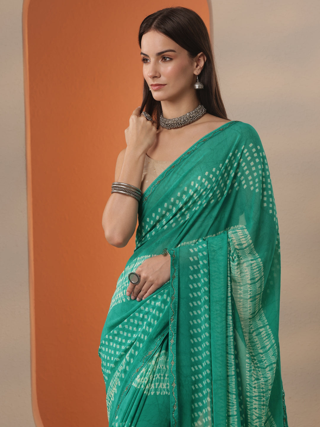  Green Bandhani Printed Georgette Saree With Unstitched Blouse Piece 