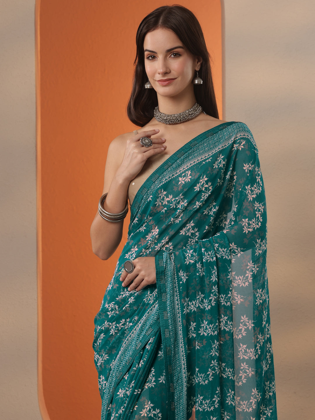  Green Printed Georgette Saree With Unstitched Blouse Piece 