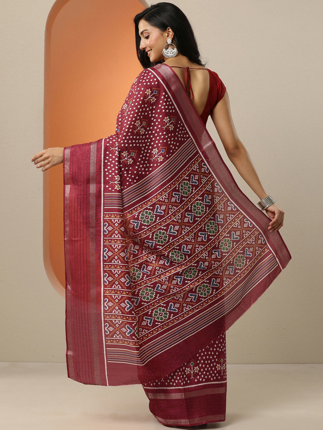  Red Printed Silk Blend Saree With Unstitched Blouse Piece 