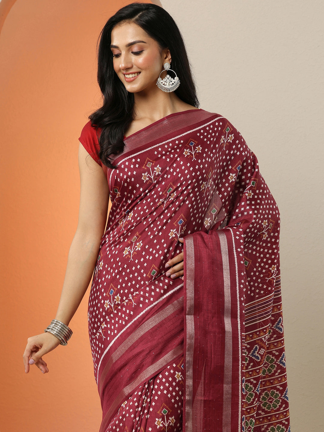  Red Printed Silk Blend Saree With Unstitched Blouse Piece 
