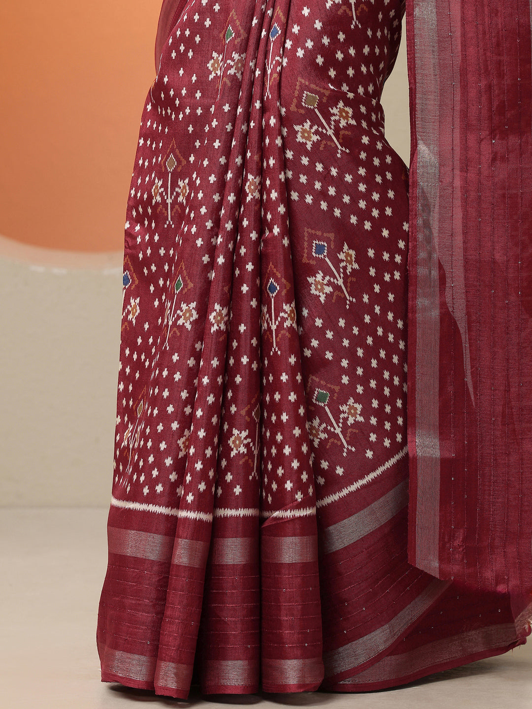  Red Printed Silk Blend Saree With Unstitched Blouse Piece 