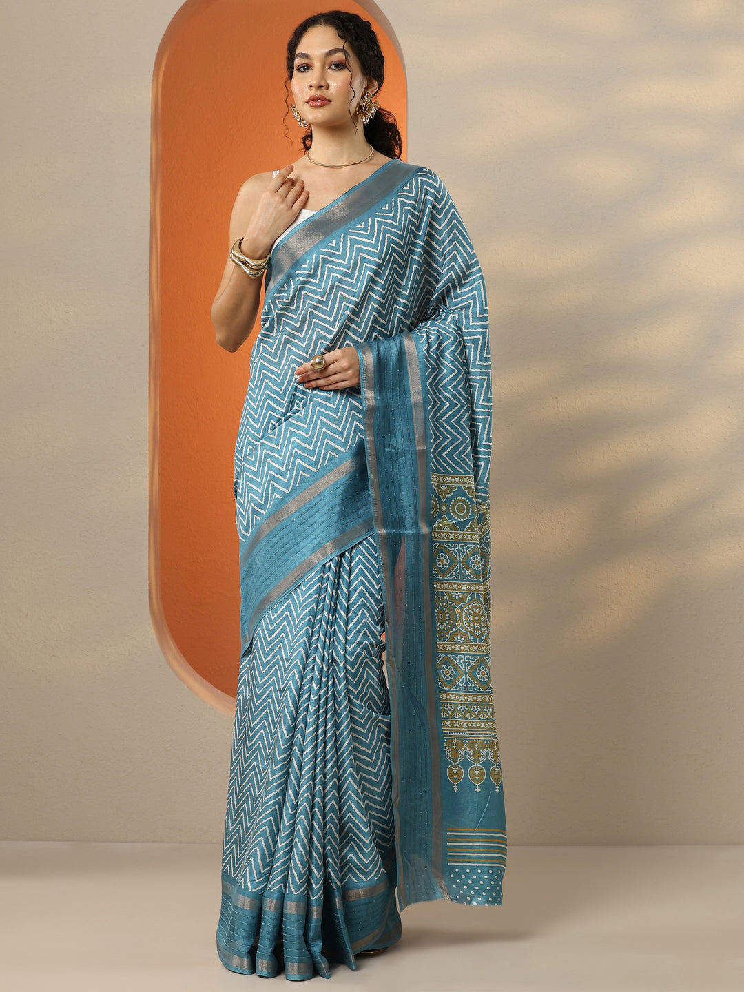 Blue Leheriya Printed Silk Blend Saree With Unstitched Blouse Piece 