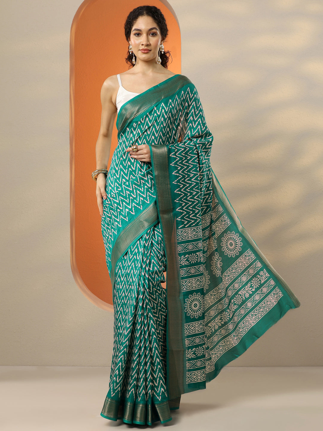  Green Leheriya Printed Silk Blend Saree With Unstitched Blouse Piece 