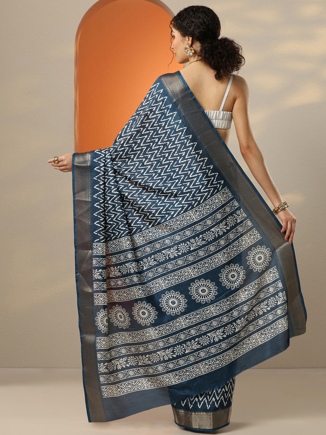 Blue Leheriya Printed Silk Blend Saree With Unstitched Blouse Piece 