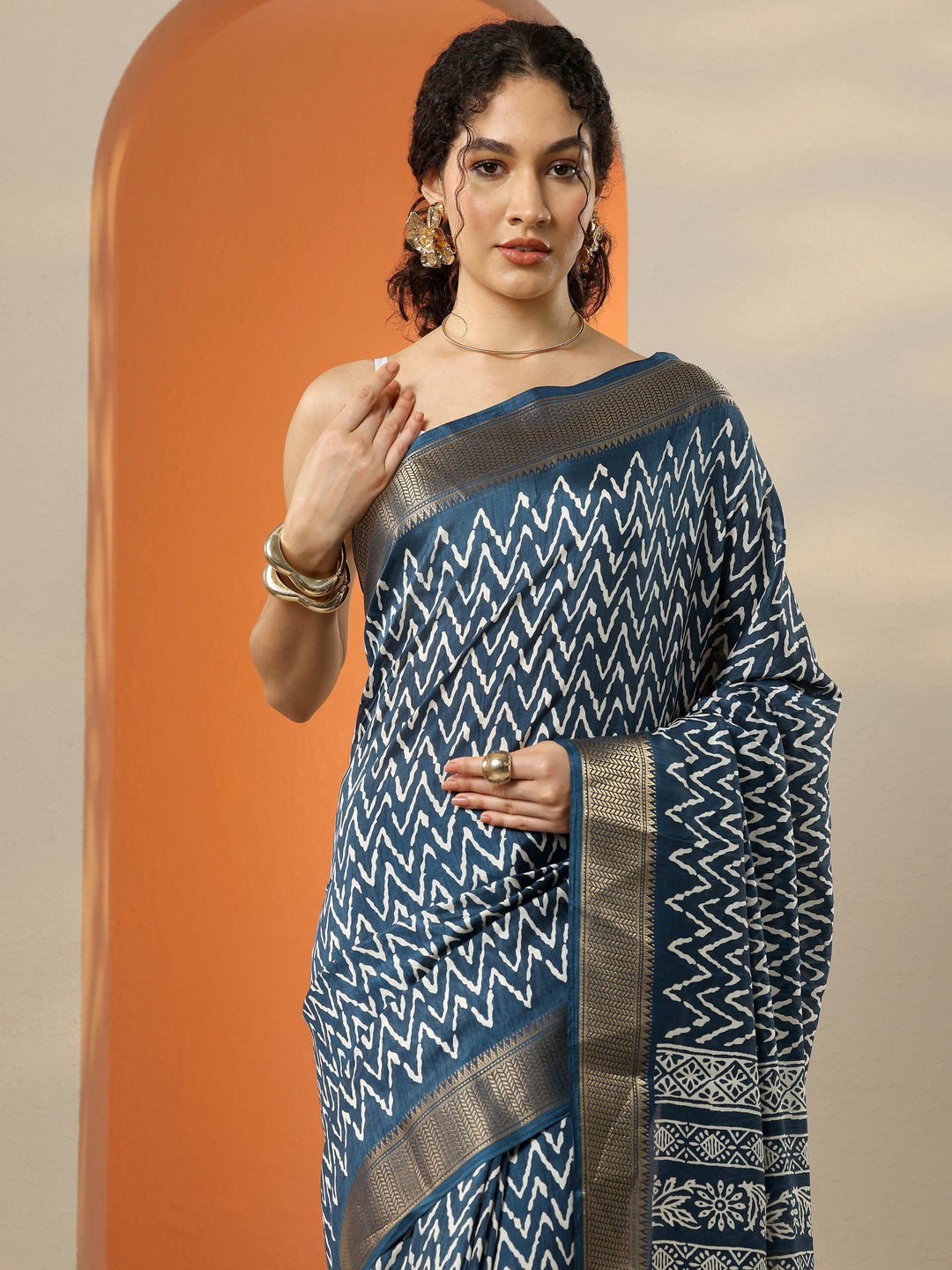  Blue Leheriya Printed Silk Blend Saree With Unstitched Blouse Piece 