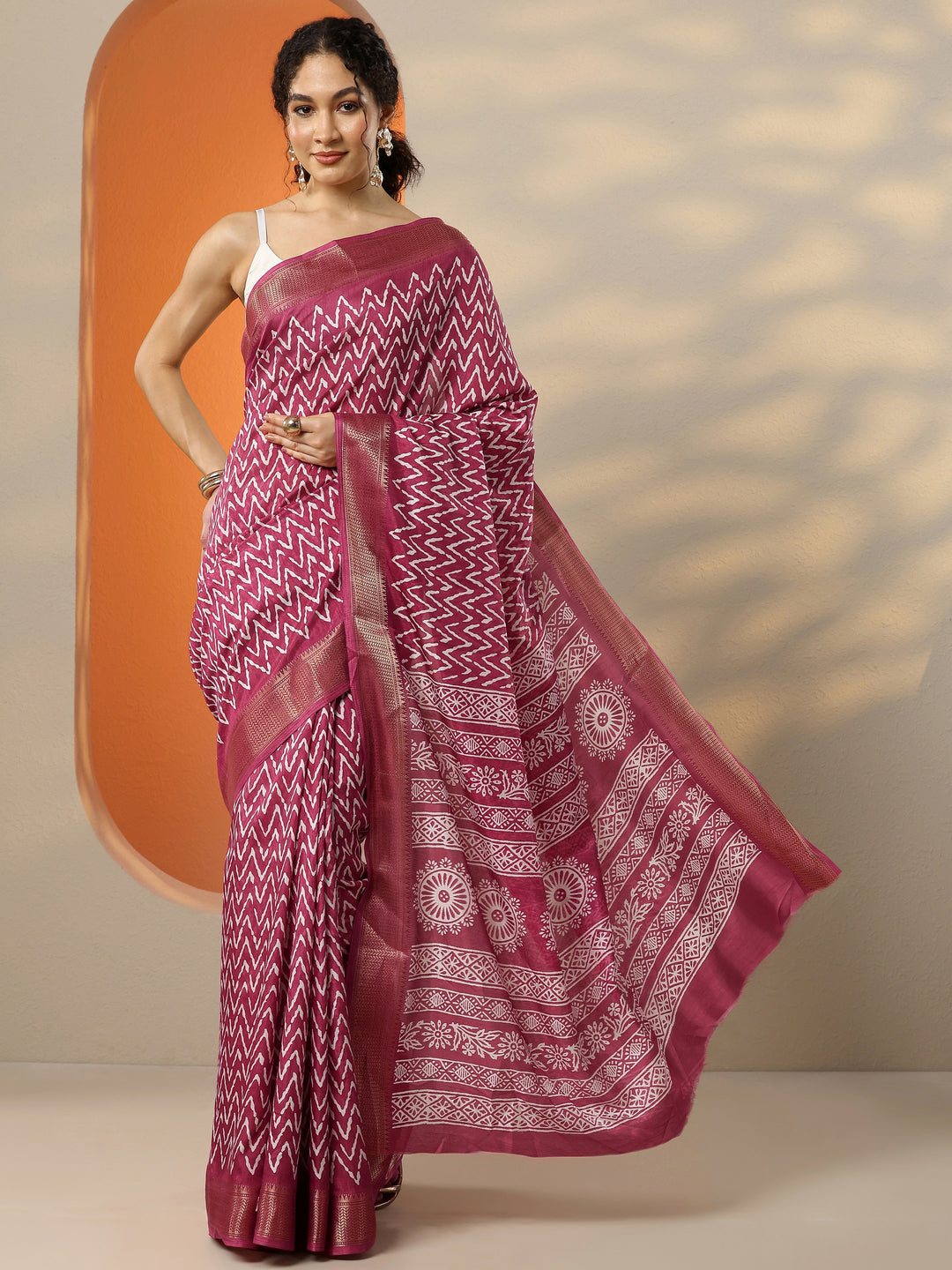  Pink Leheriya Printed Silk Blend Saree With Unstitched Blouse Piece 