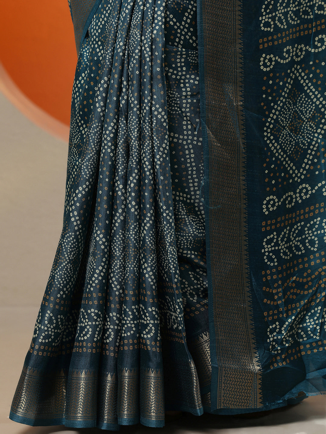  Green Bandhani Printed Silk Blend Saree With Unstitched Blouse Piece 