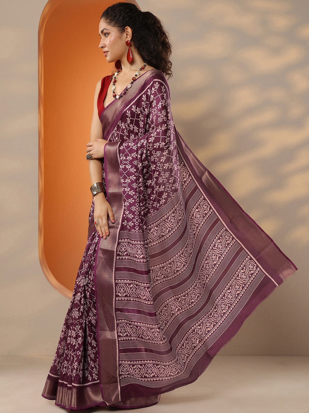  Burgundy Printed Silk Blend Saree With Unstitched Blouse Piece 