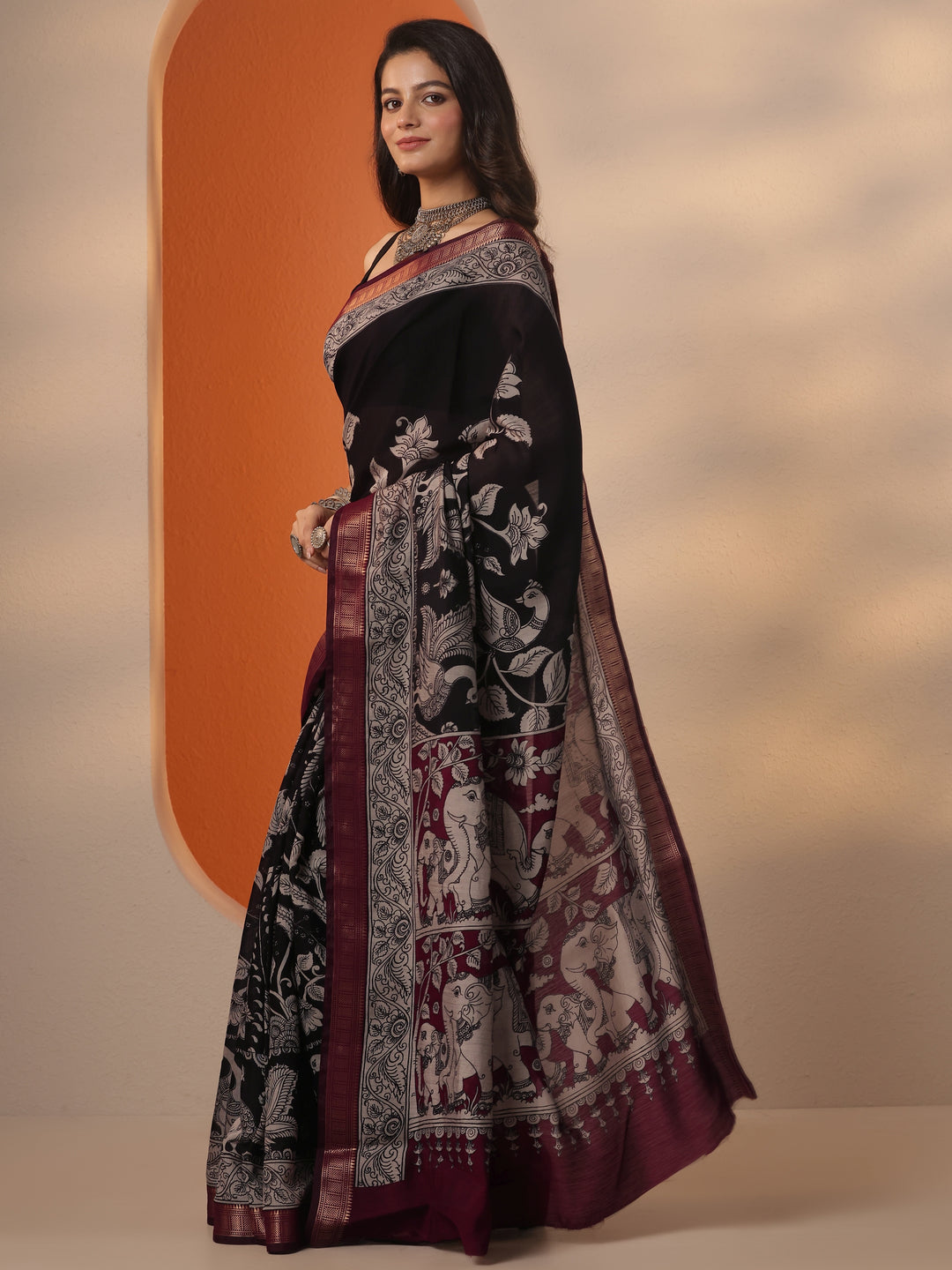  Black Printed Silk Blend Saree With Unstitched Blouse Piece 