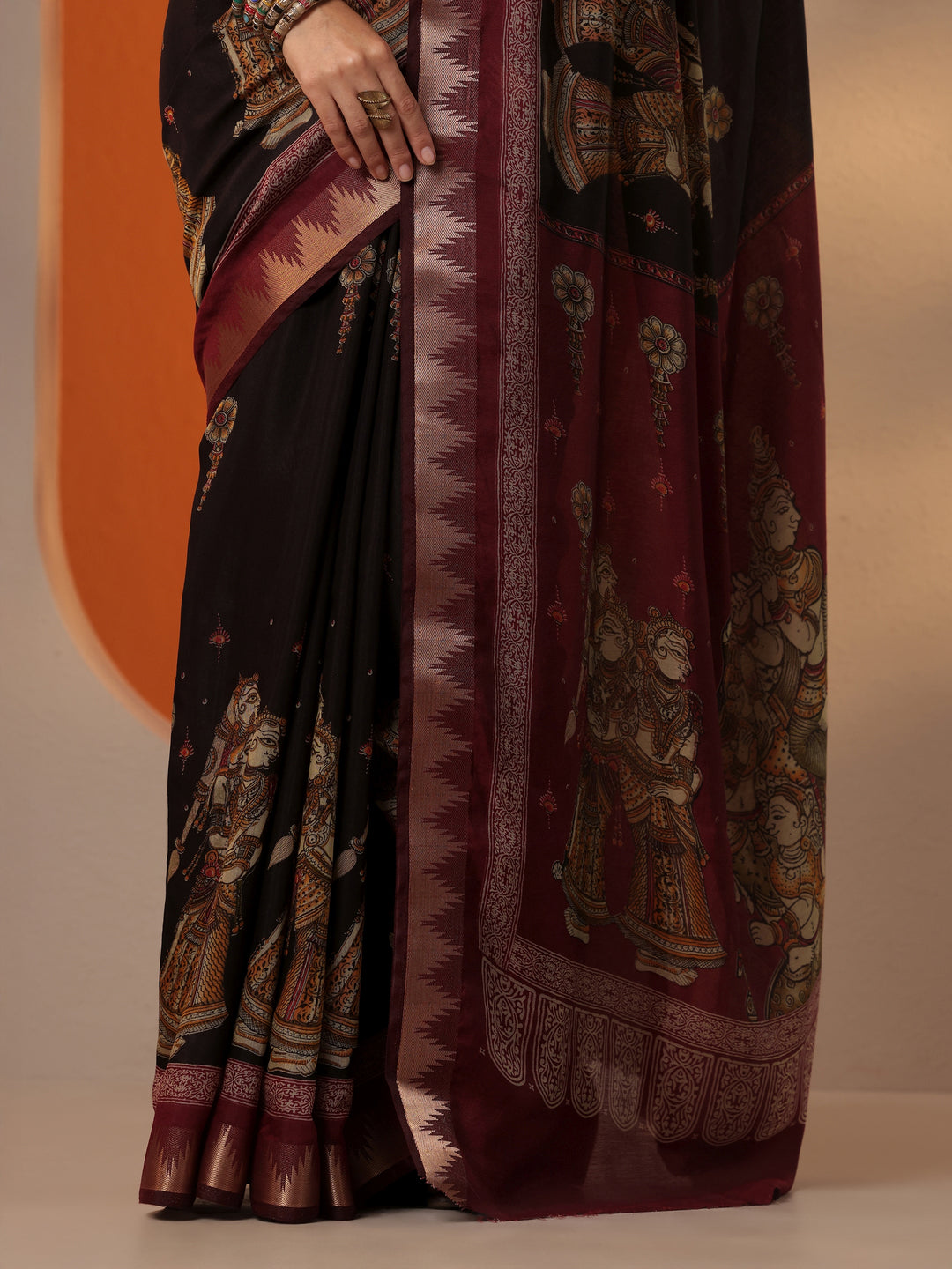  Black Printed Silk Blend Saree With Unstitched Blouse Piece 