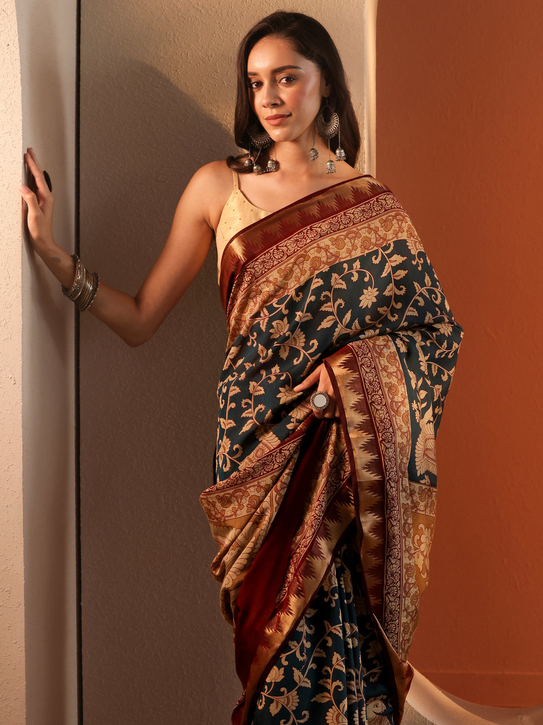 Teal Printed Silk Blend Saree With Unstitched Blouse Piece 