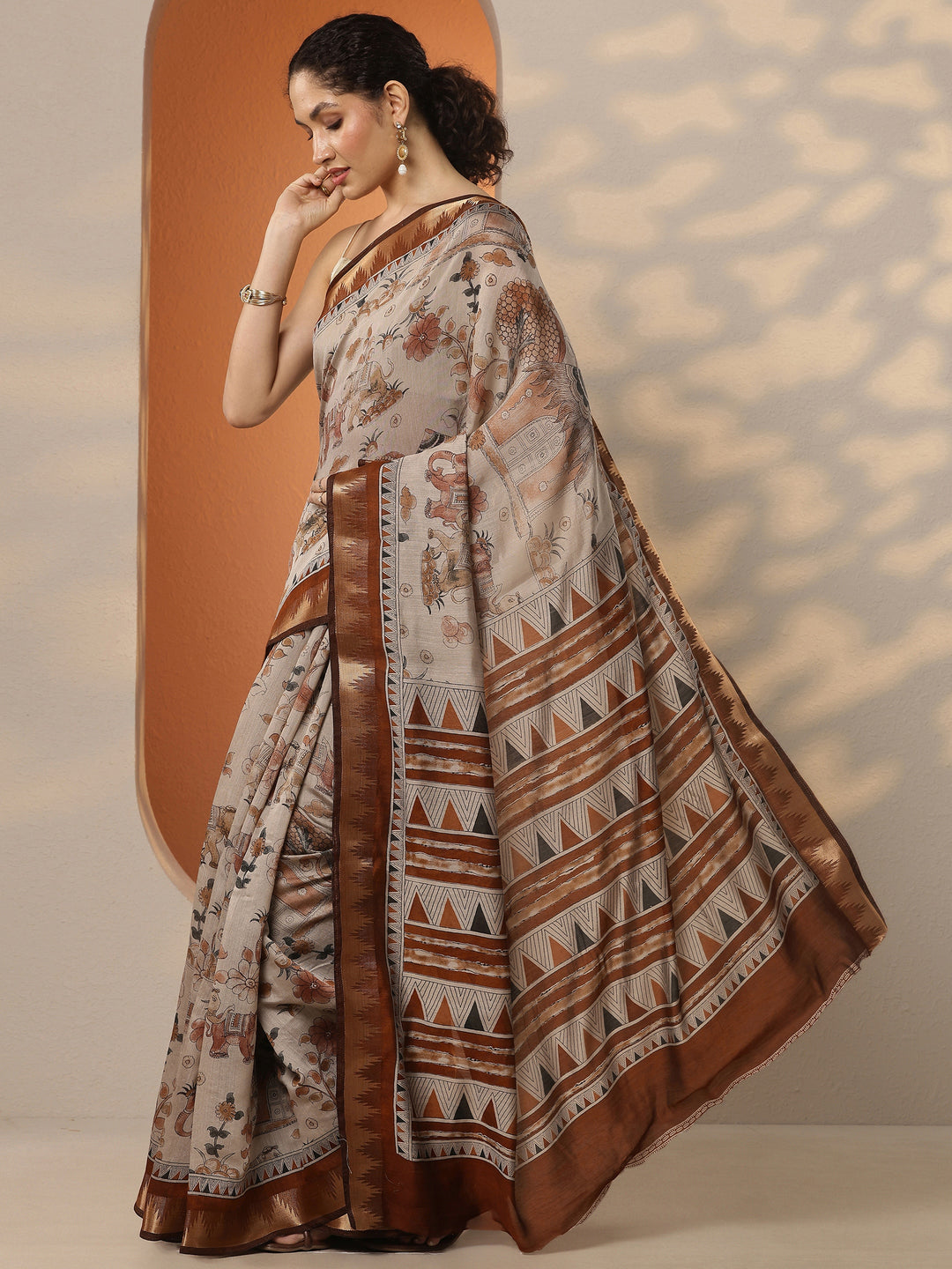  Beige Printed Silk Blend Saree With Unstitched Blouse Piece 