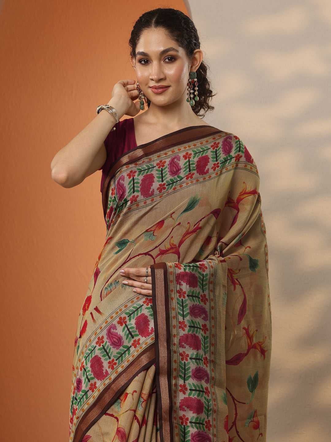  Gold Printed Silk Blend Saree With Unstitched Blouse Piece 