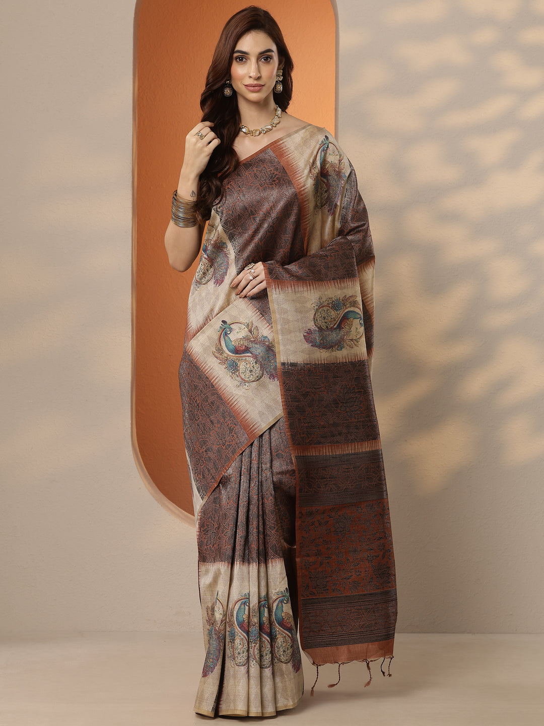  Beige Printed Silk Blend Saree With Unstitched Blouse Piece 