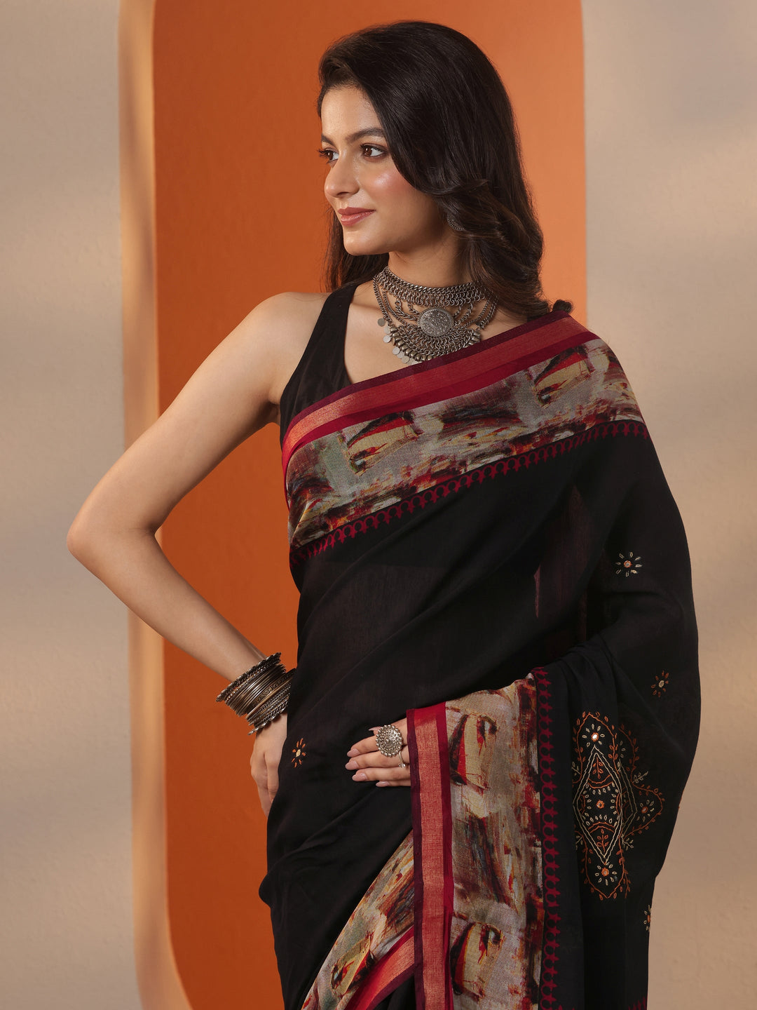  Black Printed Silk Blend Saree With Unstitched Blouse Piece 