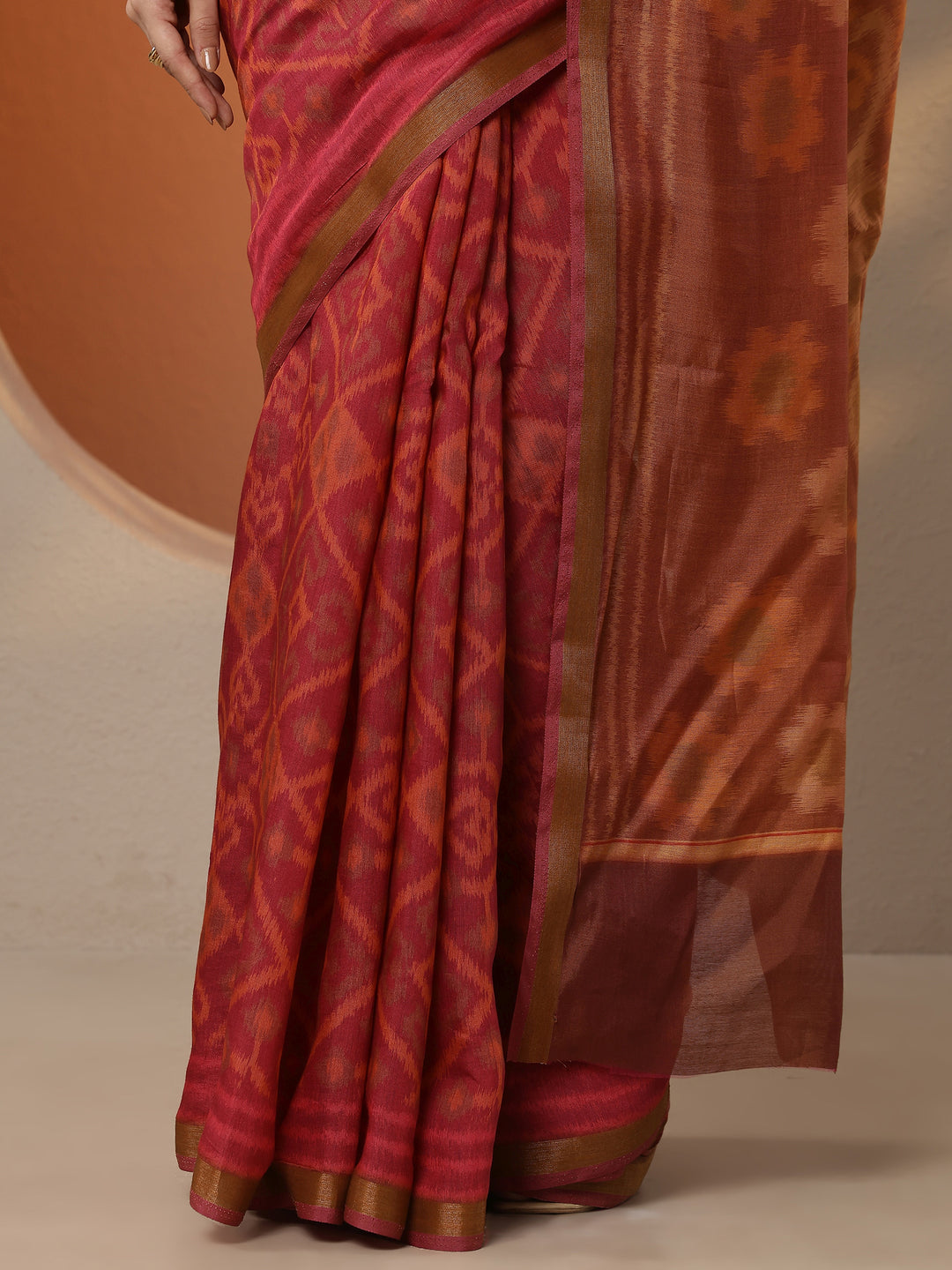  Pink Ikkat Printed Silk Blend Saree With Unstitched Blouse Piece 