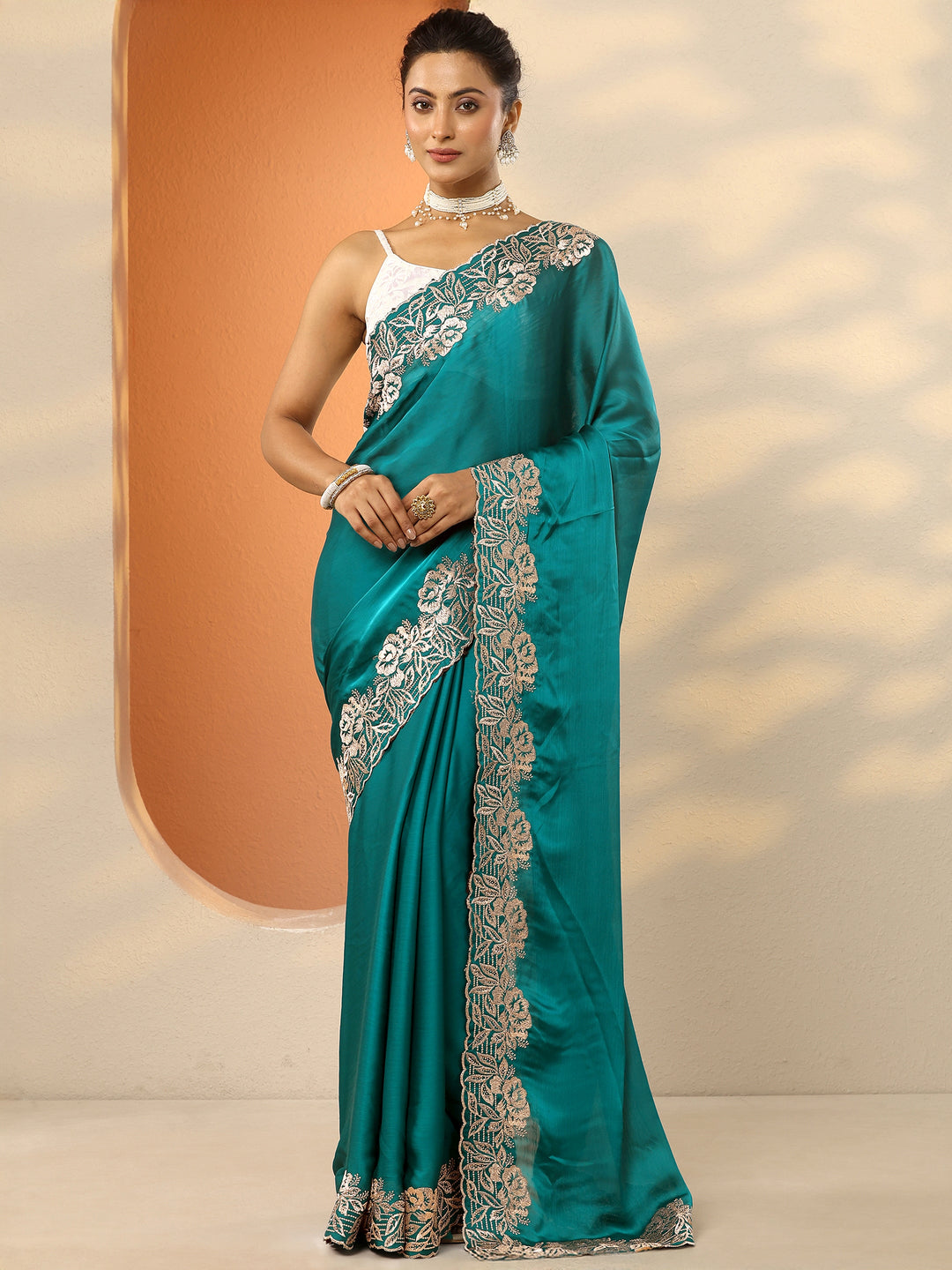  Green Embroidered Pure Chiffon Saree With Unstitched Blouse Piece 