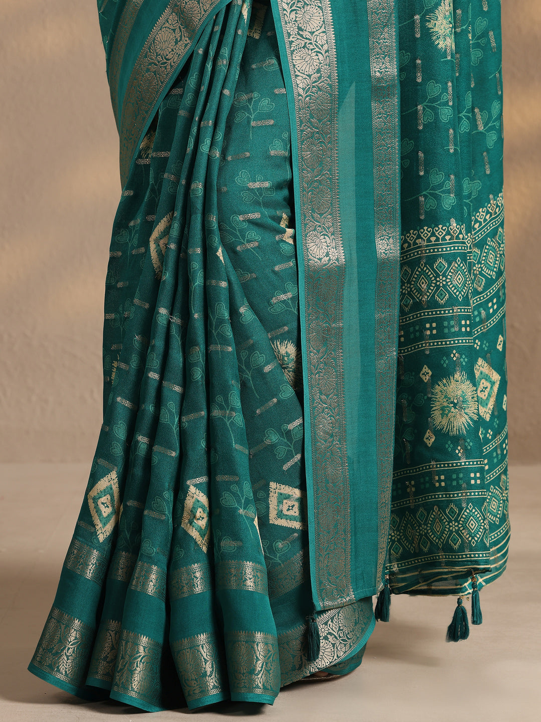  Green Woven Design Silk Blend Saree With Unstitched Blouse Piece 