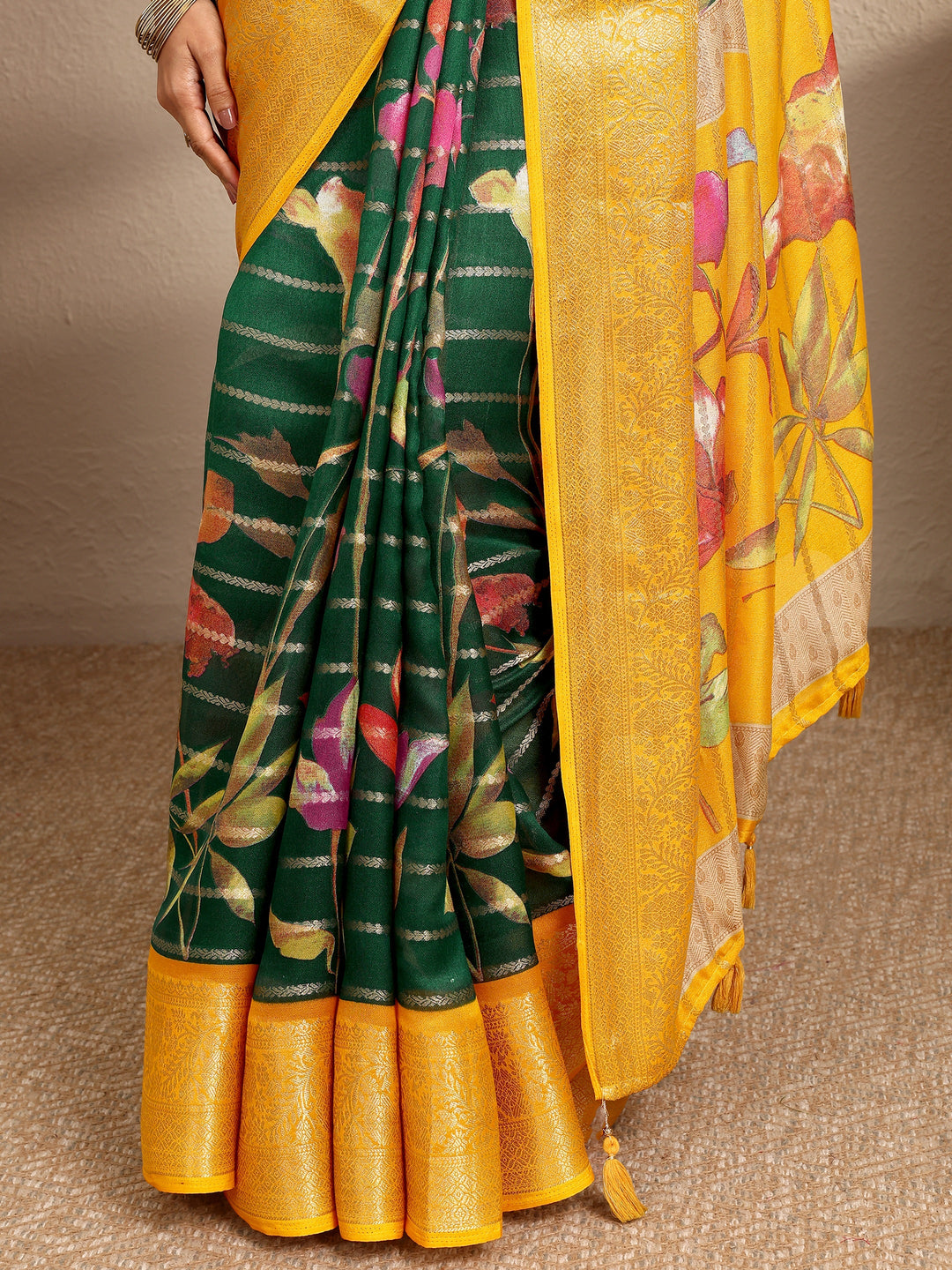  Green Woven Design Silk Blend Saree With Unstitched Blouse Piece 