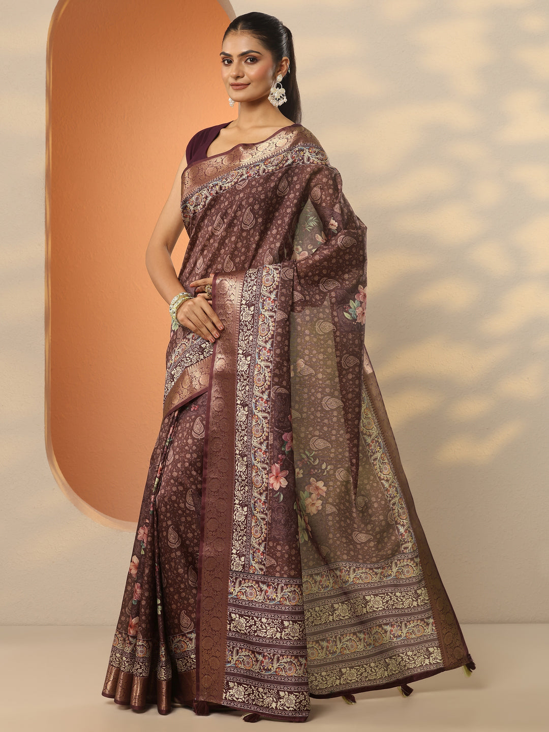  Brown Printed Silk Blend Saree With Unstitched Blouse Piece 